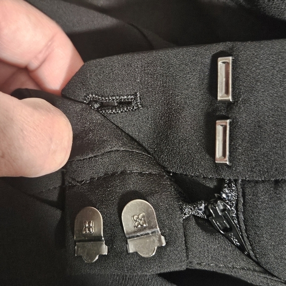 BCBGMAXAZRIA skirt/pant style wide leg size xs - Picture 10 of 15